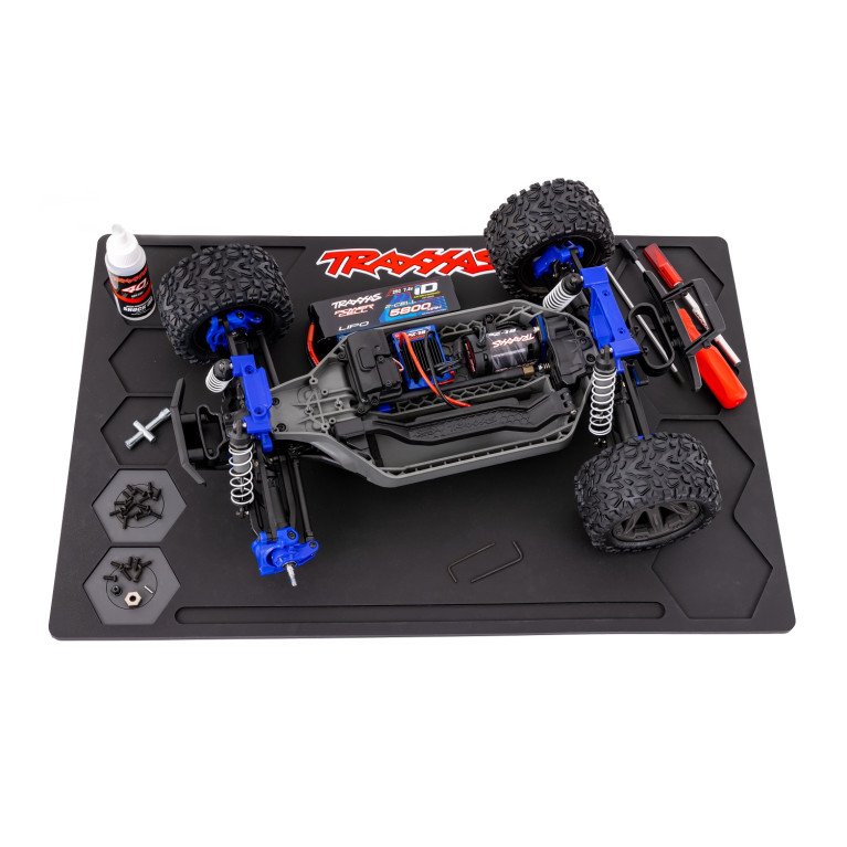 Tapis de stand en caoutchouc 61 x 40 cm - TRAXXAS 3425
