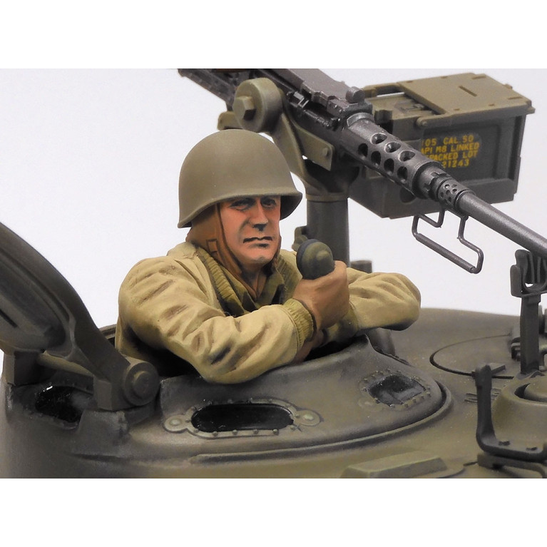 Char M4 Sharman 105mm - 1/16 - TAMIYA 56048