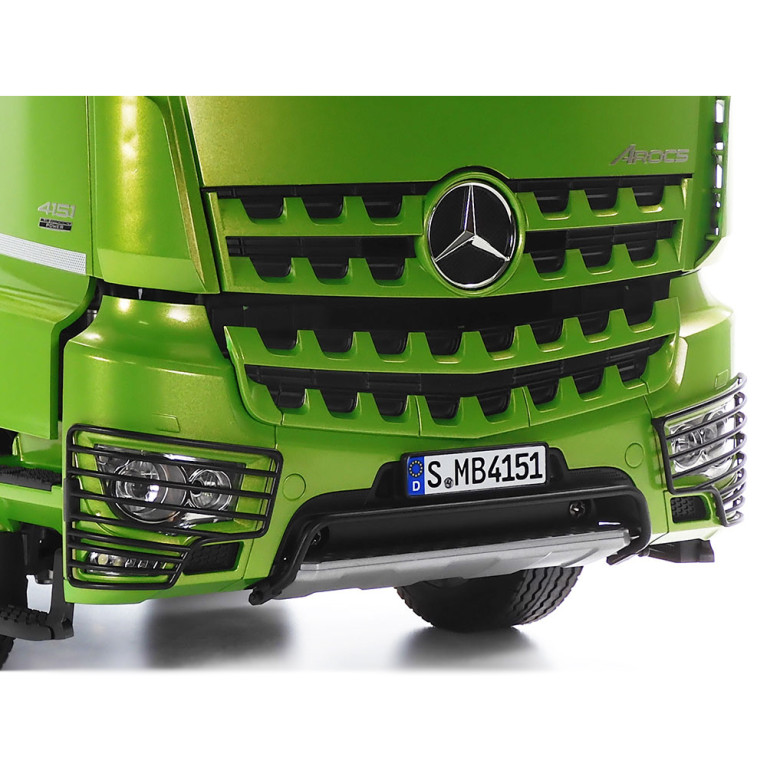 Camion Mercedes-Benz Arocs 4151 8x4 - Candy Green Edition - TAMIYA 47523