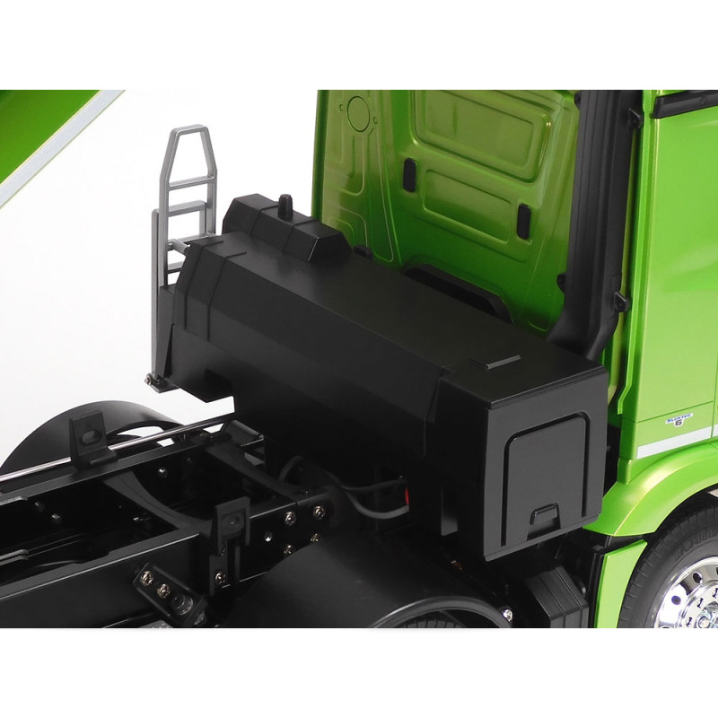 Camion Mercedes-Benz Arocs 4151 8x4 - Candy Green Edition - TAMIYA 47523